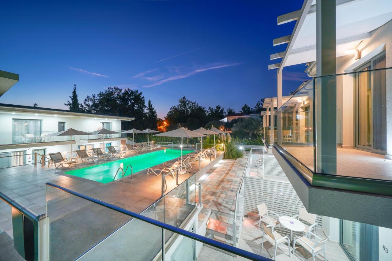The Elegant Apartments Potos Exterior photo