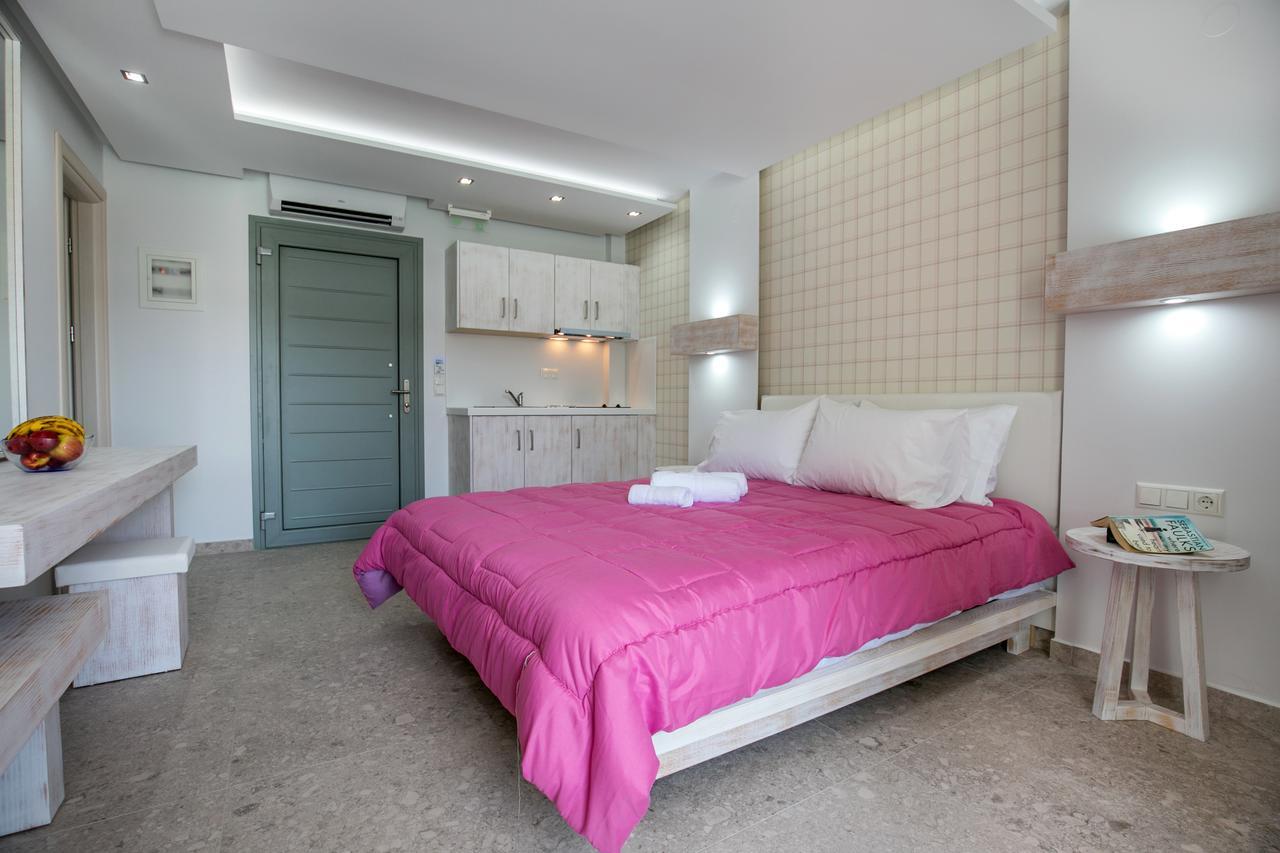 The Elegant Apartments Potos Exterior photo